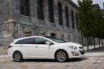 Hyundai i40 Station Wagon CRDi 2011 года (UK)
